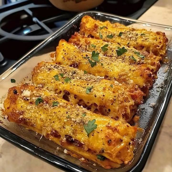 Crispy, Cheesy Philly Cheesesteak Egg Rolls