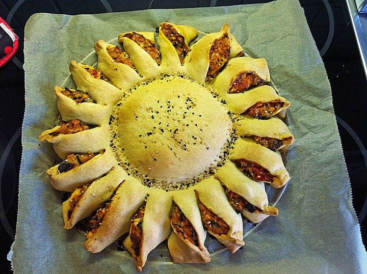 Pizza sun with eggplant